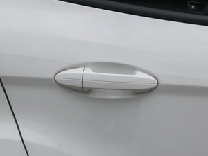 2017EcoBoost125 քF ^