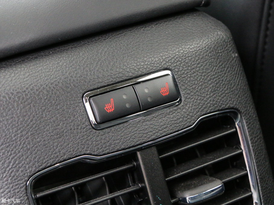 2017ɵϚW EcoBoost 245Ş