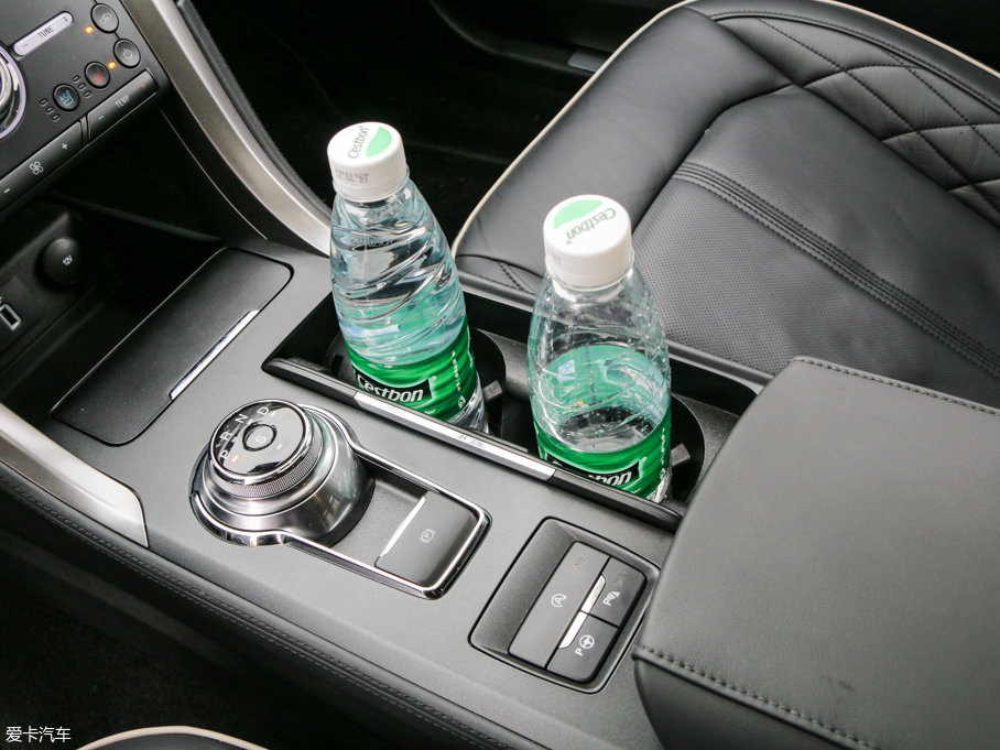 2017ɵϚW EcoBoost 245Ş