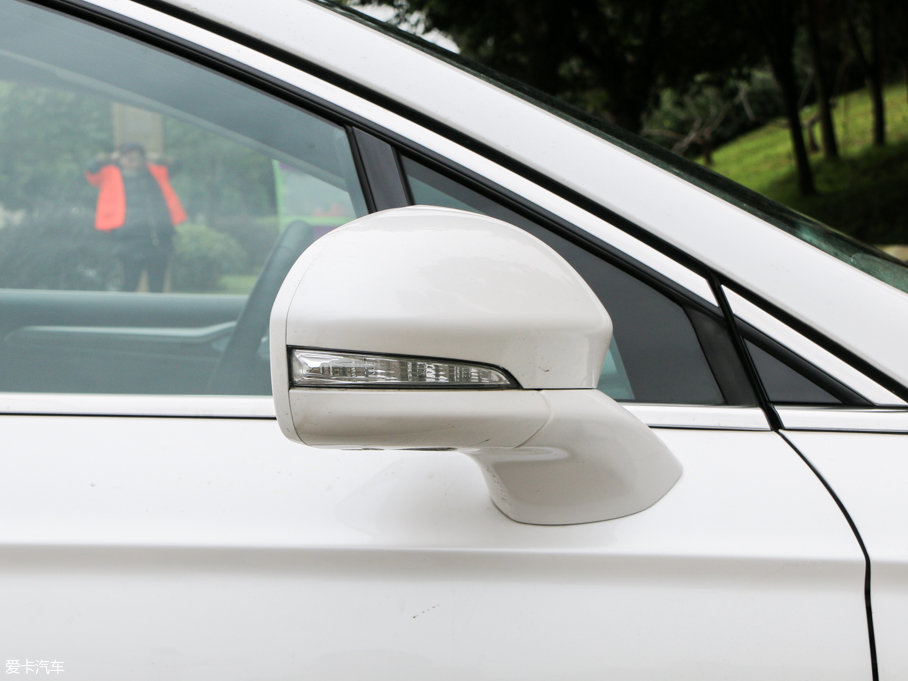 2017ɵϚW EcoBoost 245Ş