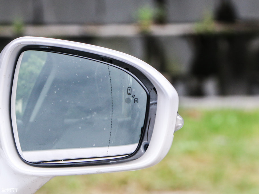 2017ɵϚW EcoBoost 245Ş