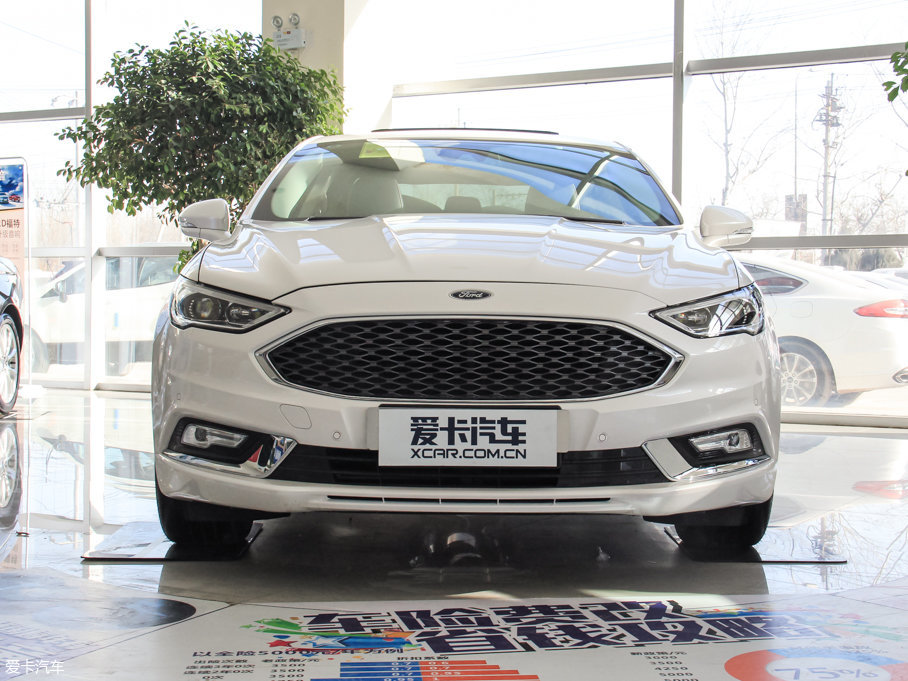 2017ɵϚW EcoBoost 245Ş