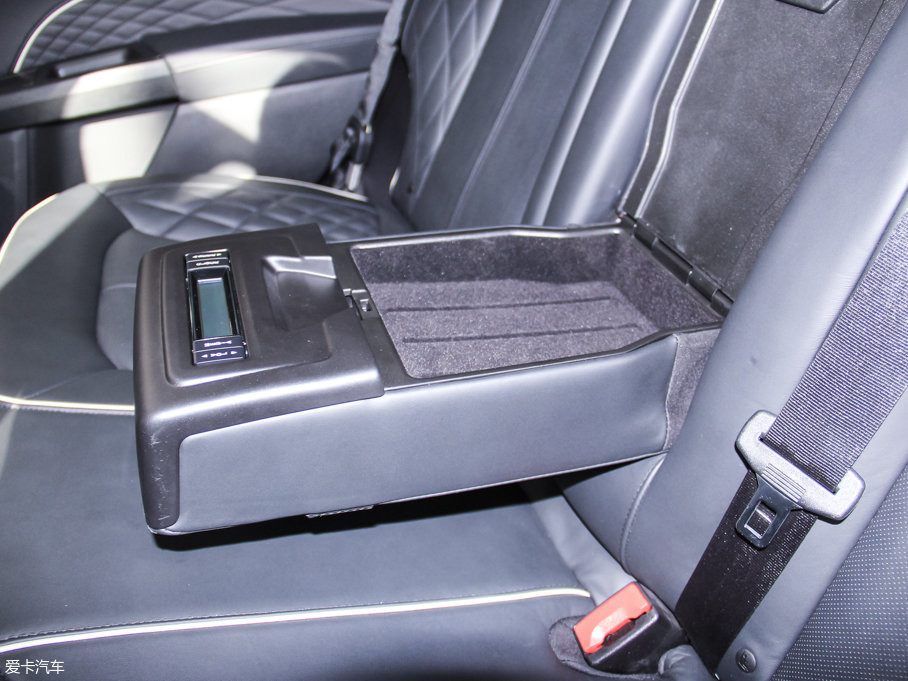 2017ɵϚW EcoBoost 245Ş