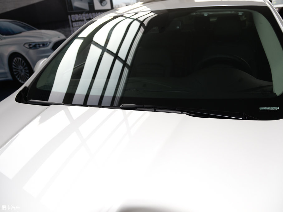 2017ɵϚW EcoBoost 180r(sh)