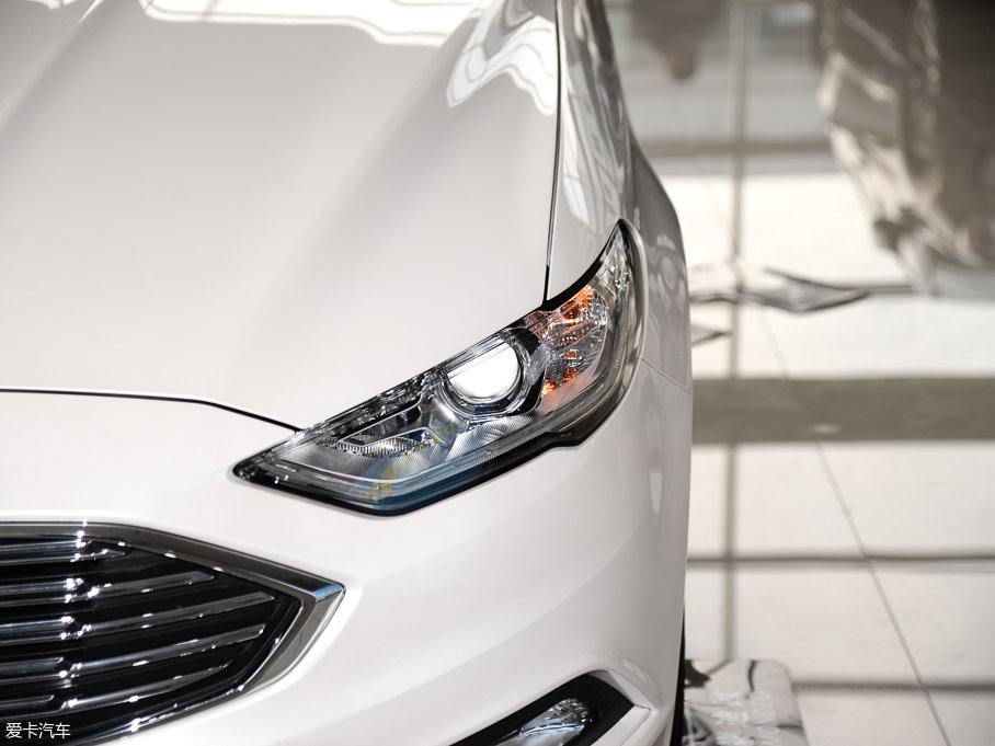 2017ɵϚW EcoBoost 200r