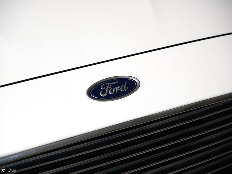 2017ɵϚW EcoBoost 200r