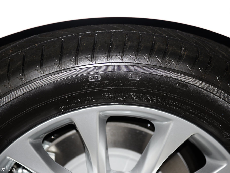 2017ɵϚW EcoBoost 200r