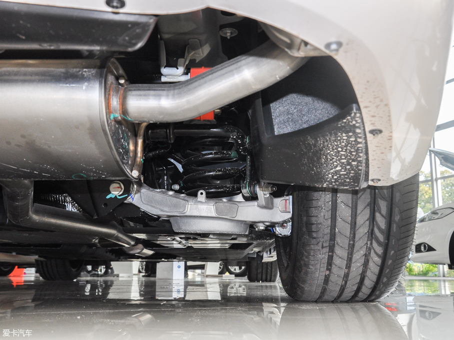 2017ɵϚW EcoBoost 180