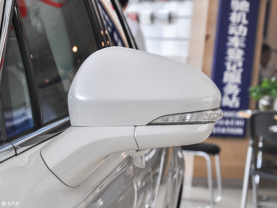 2017ɵϚW EcoBoost 180