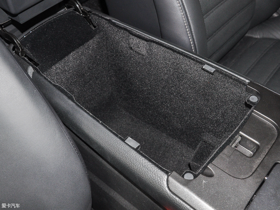 2017ɵϚW EcoBoost 180