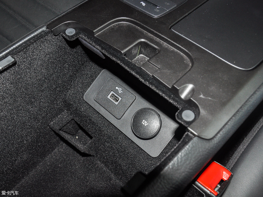 2017ɵϚW EcoBoost 180