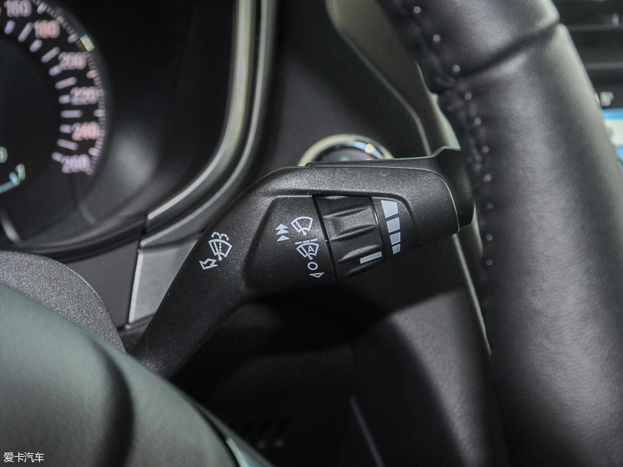 2017ɵϚW EcoBoost 180