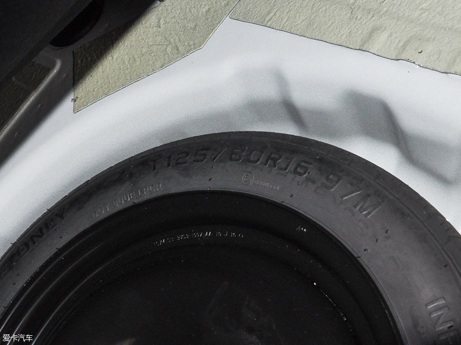 2017ɵϚW EcoBoost 180