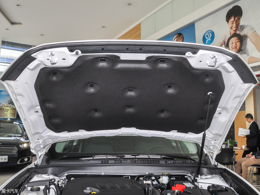 2017ɵϚW EcoBoost 180