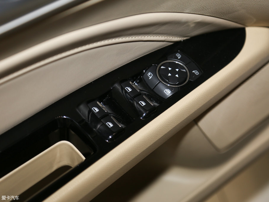 2017ɵϚW EcoBoost 200A