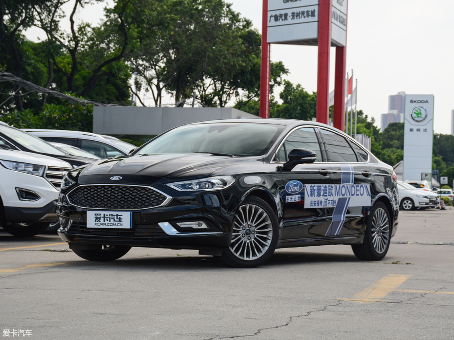 2017ɵϚW EcoBoost 245Ş