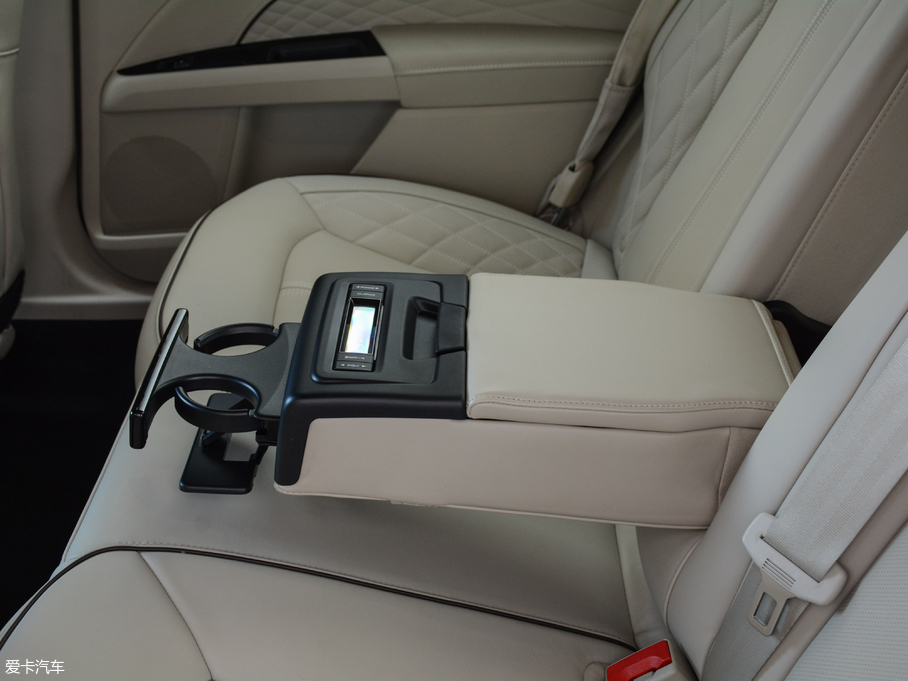 2017ɵϚW EcoBoost 245Ş