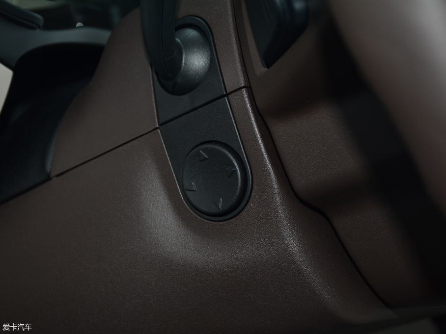 2017ɵϚW EcoBoost 245Ş