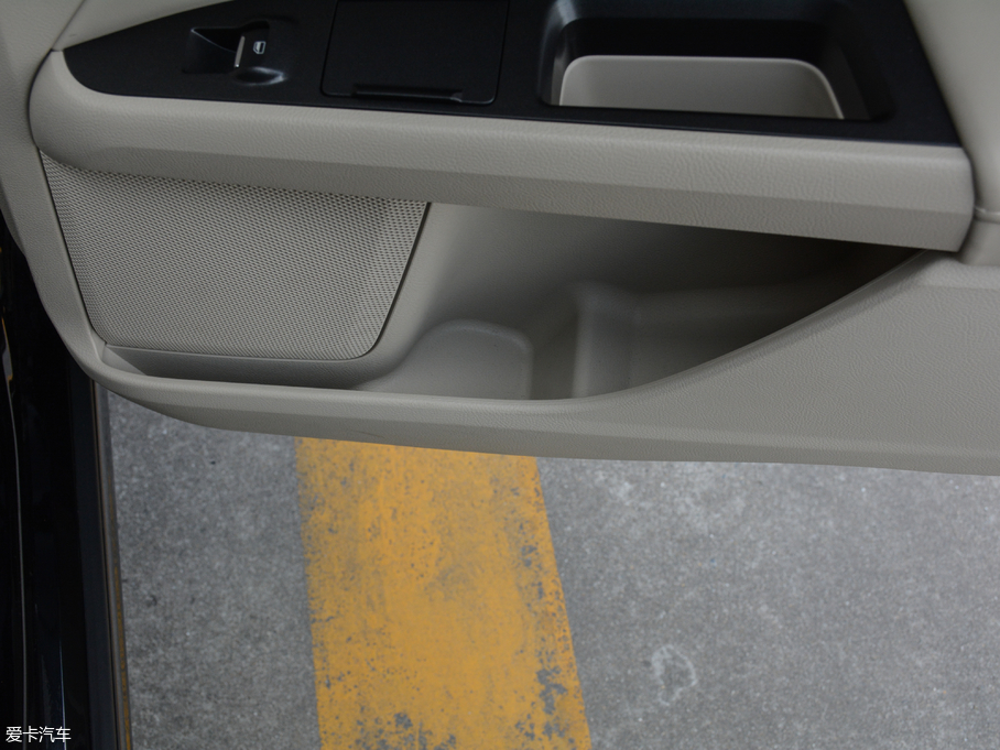 2017ɵϚW EcoBoost 245Ş