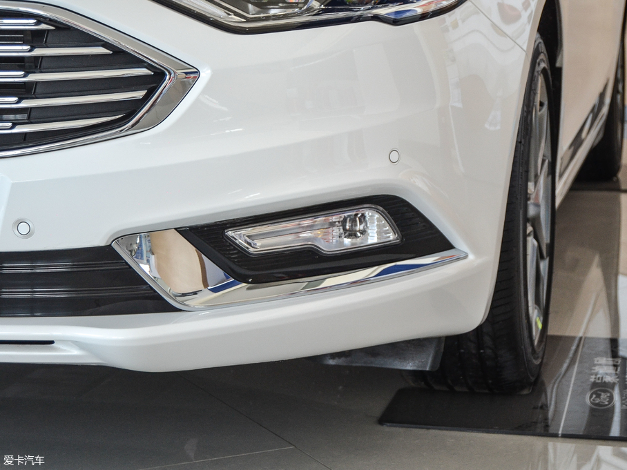 2017ɵϚW EcoBoost 245A\