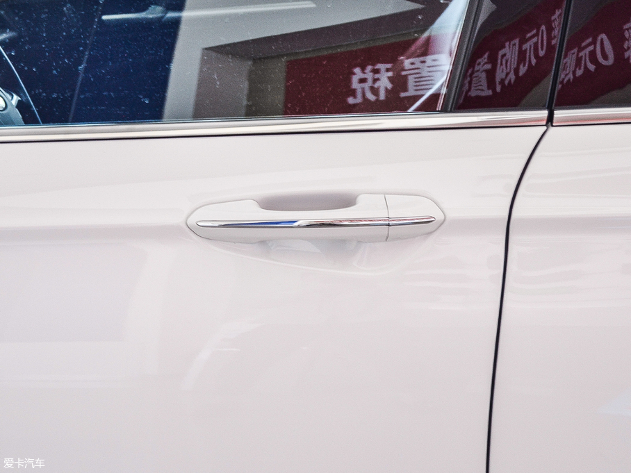 2017ɵϚW EcoBoost 245A\