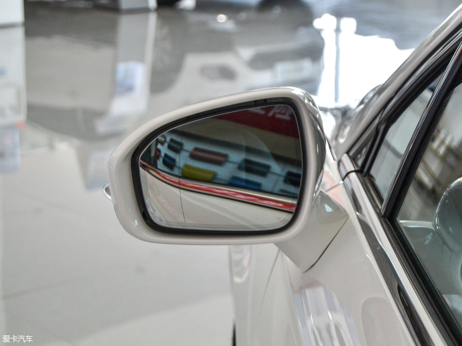 2017ɵϚW EcoBoost 245A\