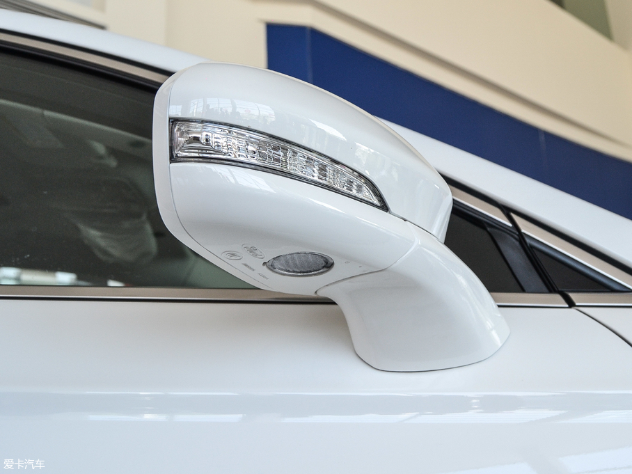 2017ɵϚW EcoBoost 245A\