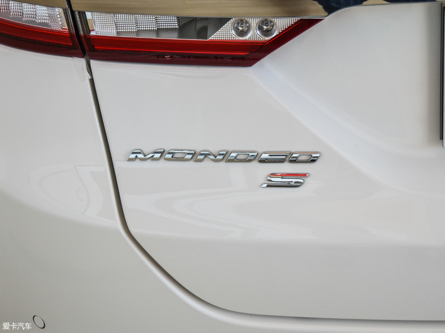 2017ɵϚW EcoBoost 245A\