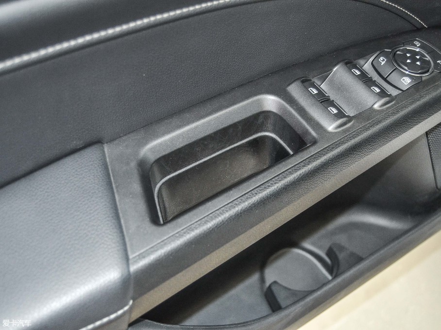 2017ɵϚW EcoBoost 245A\