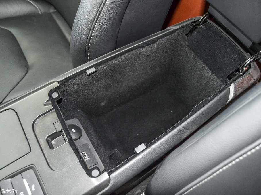 2017ɵϚW EcoBoost 245A\