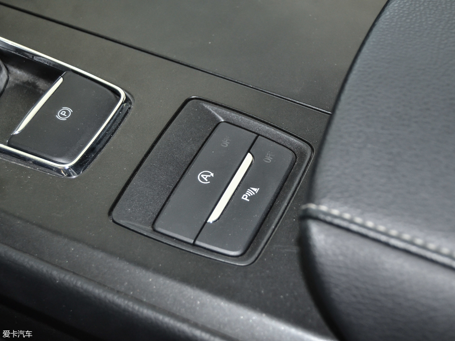 2017ɵϚW EcoBoost 245A\