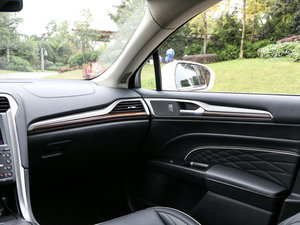 2017EcoBoost 245Ş п؅^