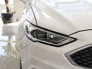 2017EcoBoost 245Ş (ji)^