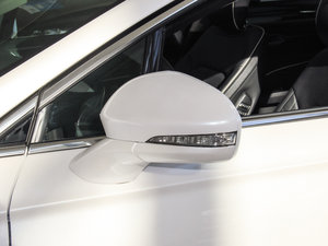 2017EcoBoost 245Ş (ji)^