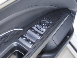 2017EcoBoost 245Ş п؅^