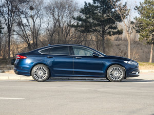 2017EcoBoost 245Ş w^