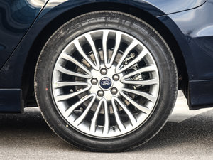 2017款EcoBoost 245旗舰型 轮圈