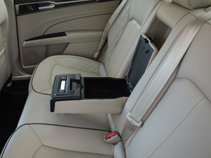 2017EcoBoost 245Ş g