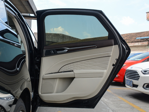 2017EcoBoost 245Ş g