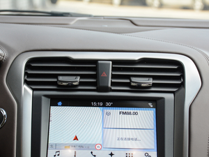 2017EcoBoost 245Ş {L