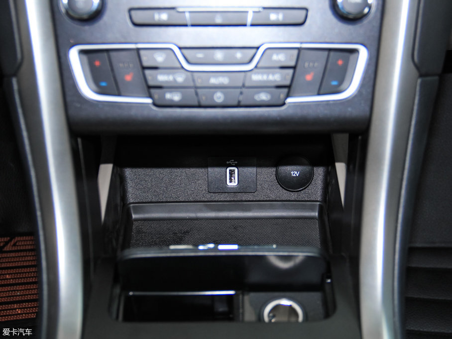 2017���ɵϚWEnergi 2.0 HEV �Ǻ���