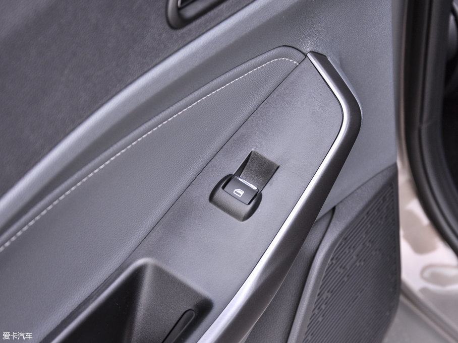 2017˹ Ҹ 1.5L Ԅ(dng)r(sh)