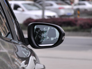 2017Ҹ 1.5L Ԅ(dng)r(sh) (x)(ji)^