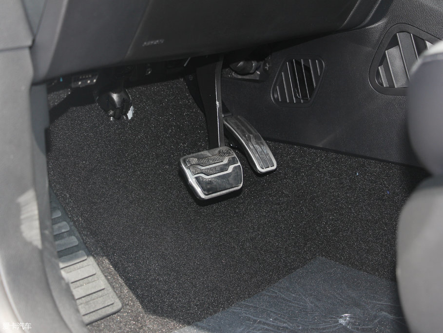 2017J EcoBoost 245 \ 