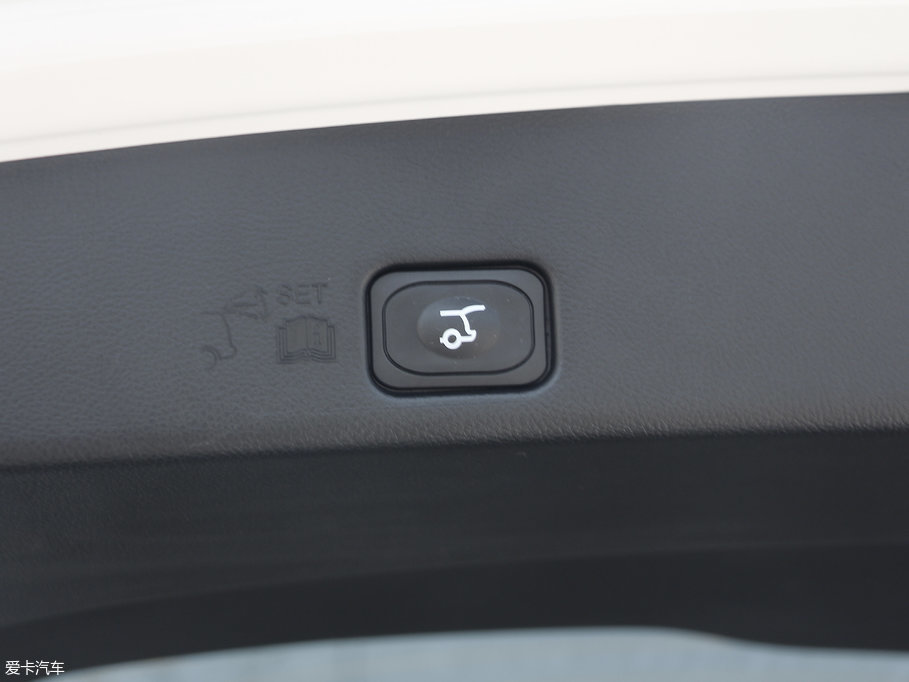 2017J EcoBoost 245 \ 