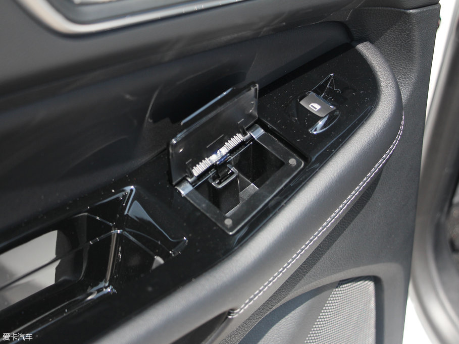 2017J EcoBoost 245 \ 