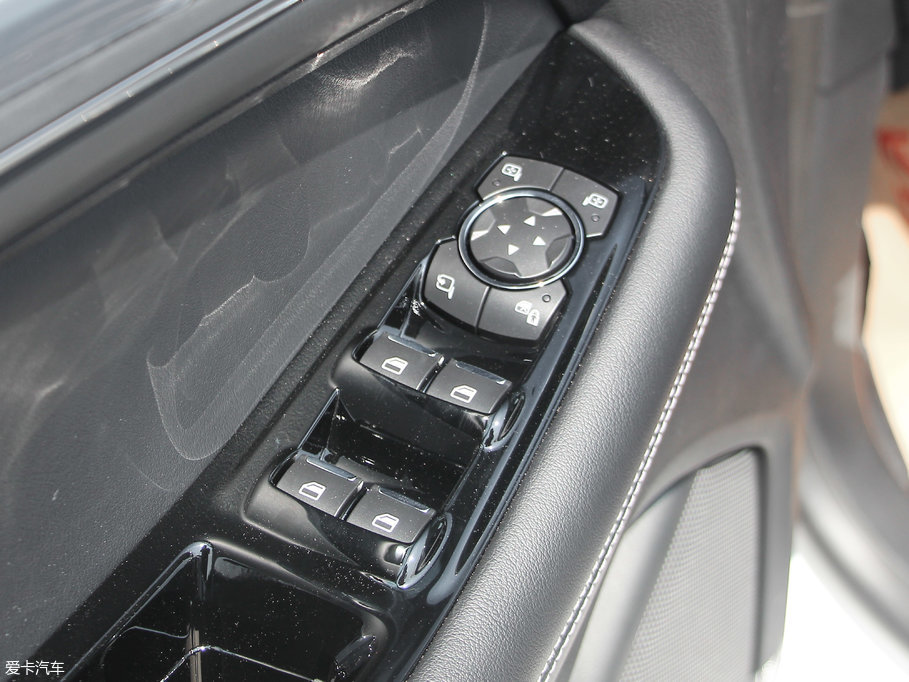 2017J EcoBoost 245 \ 