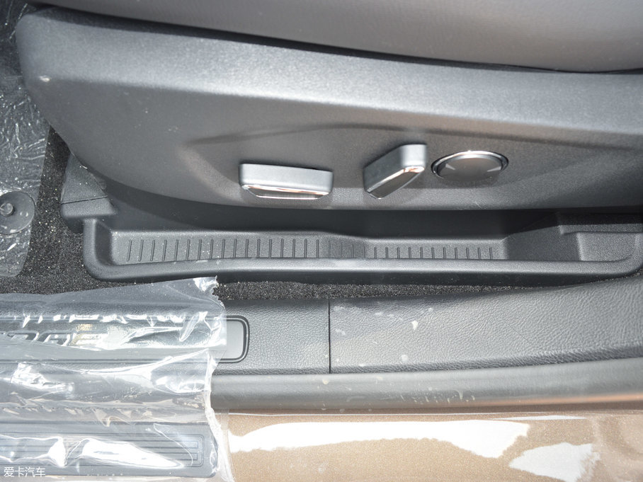 2017J EcoBoost 245 \