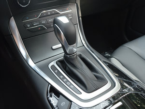 2017款EcoBoost 245 四驱运动型 换挡杆