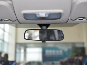 2018款1.5L 自动铂翼型 车内后视镜
